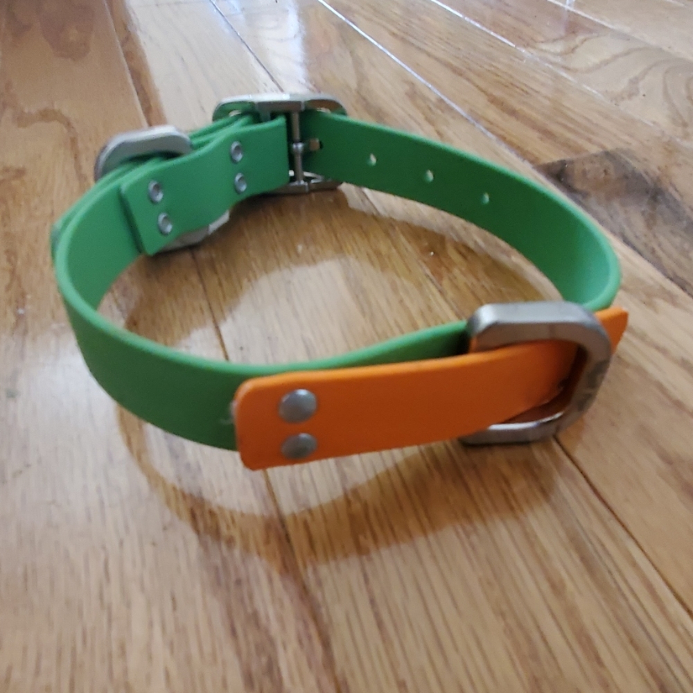 West paw mud and waterproof collar